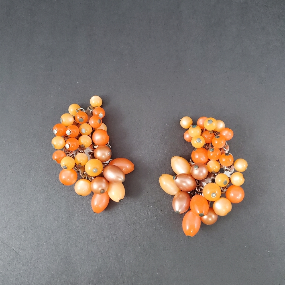 TRUE VINTAGE Fruitbowl Large Clip On Earrings - Picture 3 of 4